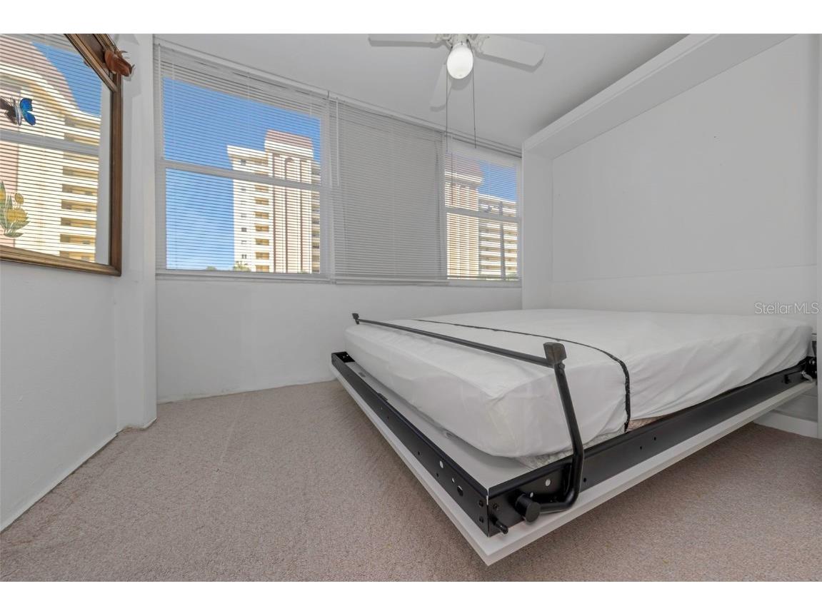 4550 Cove Circle #207 Saint Petersburg FL 33708 TB8420607 image22