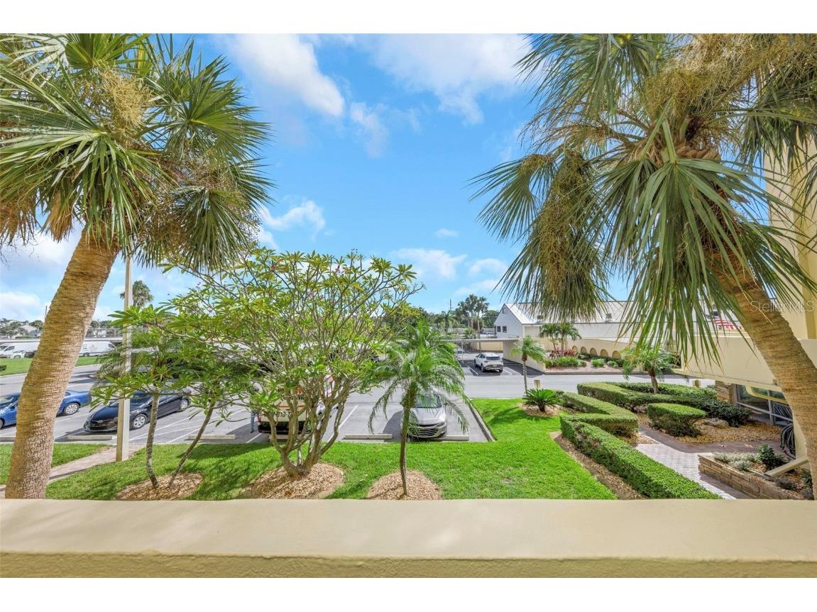 4550 Cove Circle #207 Saint Petersburg FL 33708 TB8420607 image33