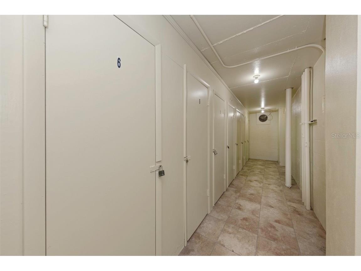 4550 Cove Circle #207 Saint Petersburg FL 33708 TB8420607 image41