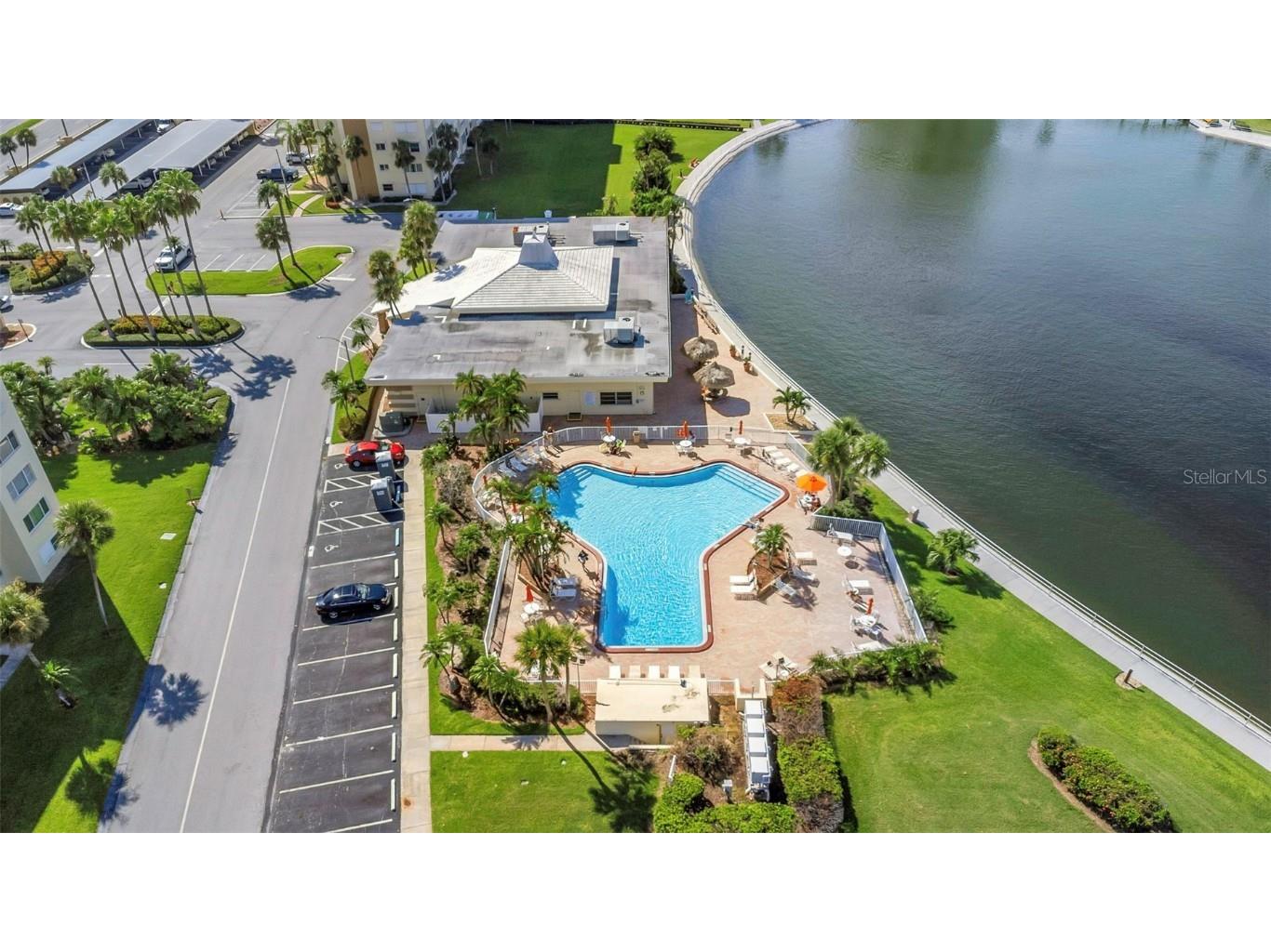 4550 Cove Circle #207 Saint Petersburg FL 33708 TB8420607 image78