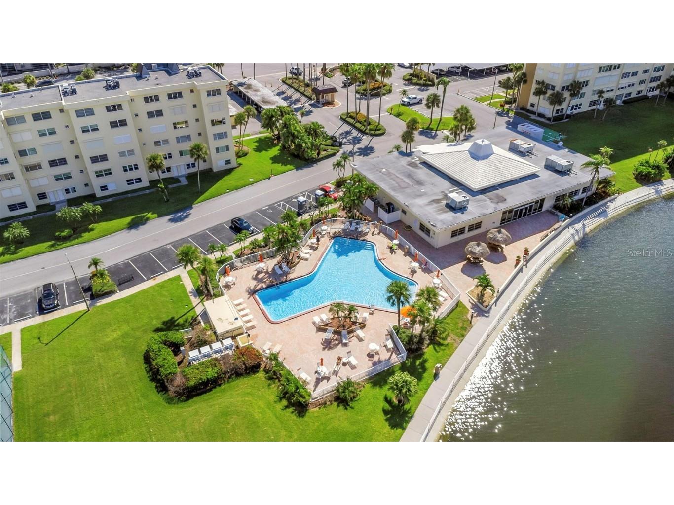 4550 Cove Circle #207 Saint Petersburg FL 33708 TB8420607 image79