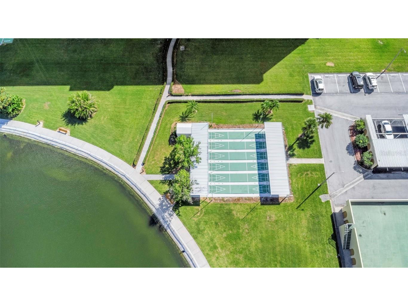 4550 Cove Circle #207 Saint Petersburg FL 33708 TB8420607 image91