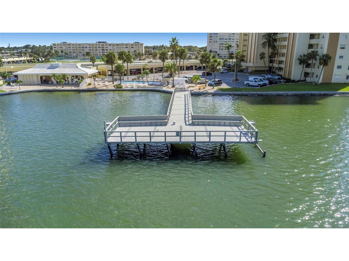 4550 Cove Circle #207 Saint Petersburg FL 33708 TB8420607 image95