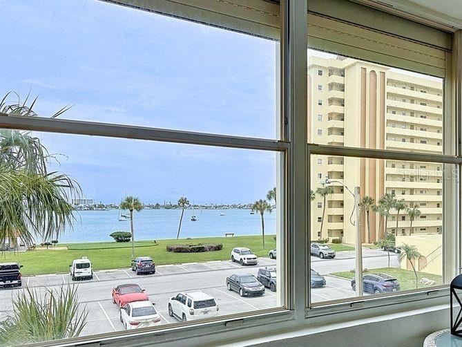 4550 Cove Circle #302 Saint Petersburg FL 33708 - BOCA CIEGA BAY TB8515538 image8