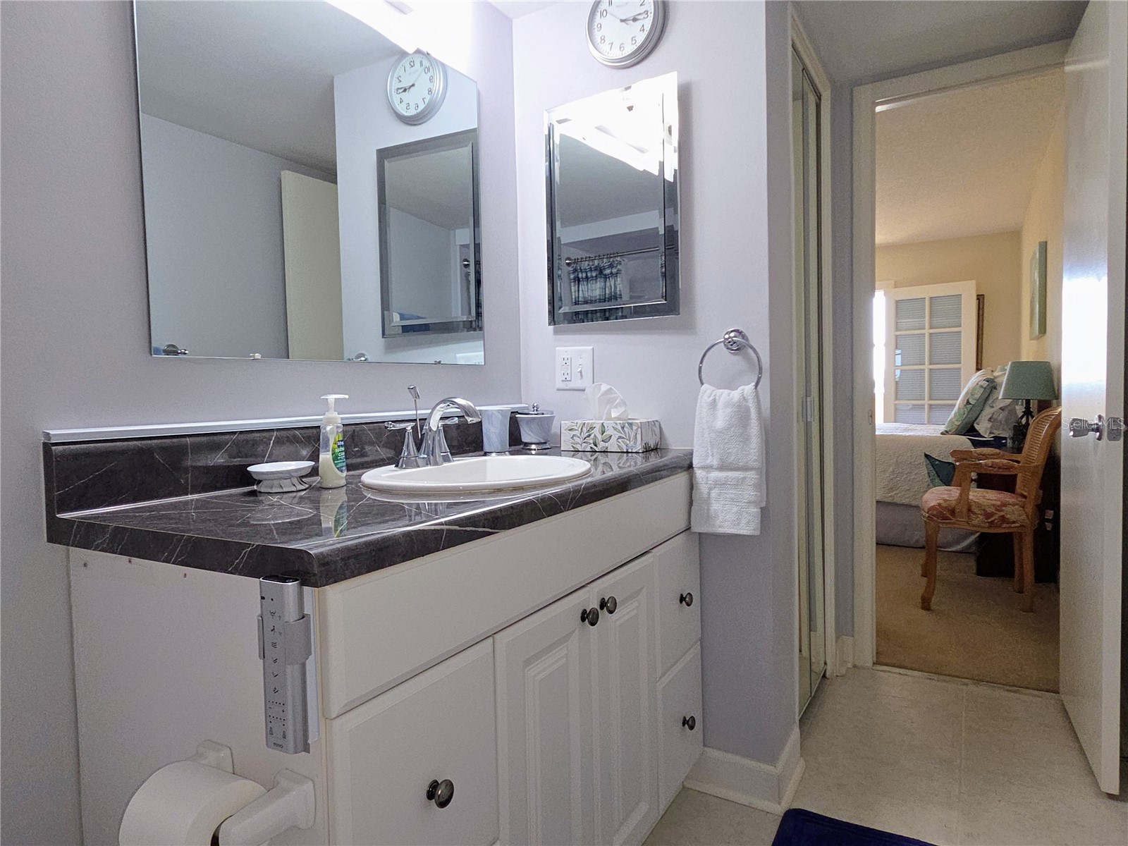 4550 Cove Circle #404 Saint Petersburg FL 33708 TB8444833 image18