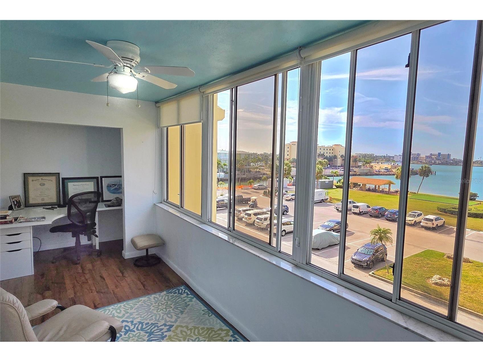 4550 Cove Circle #406 Saint Petersburg FL 33708 TB8457353 image11