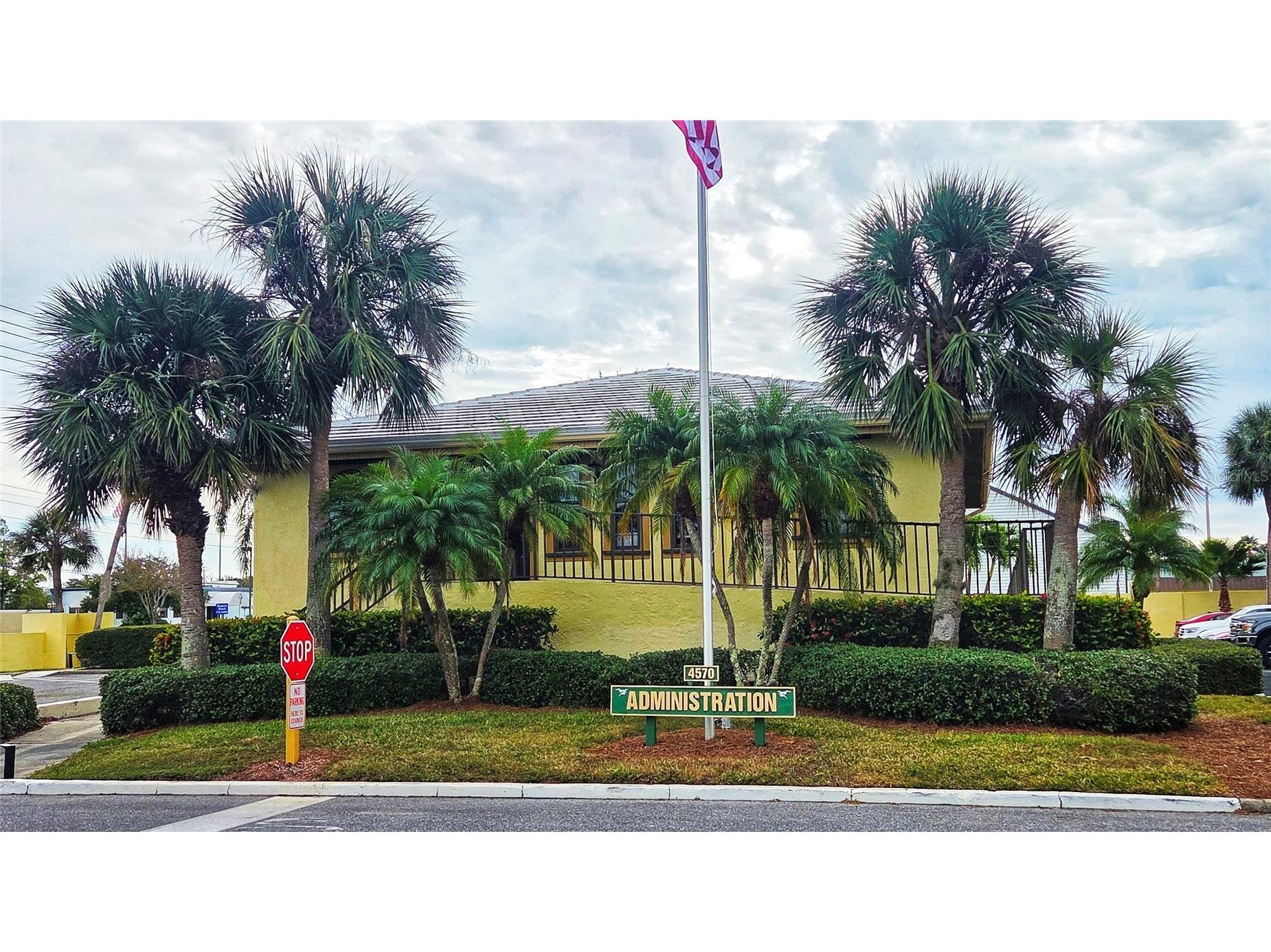 4550 Cove Circle #406 Saint Petersburg FL 33708 TB8457353 image21