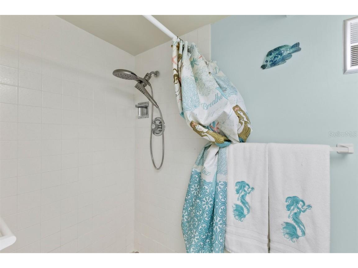 4550 Cove Circle #501 Saint Petersburg FL 33708 - BOCA CIEGA BAY TB8440690 image22