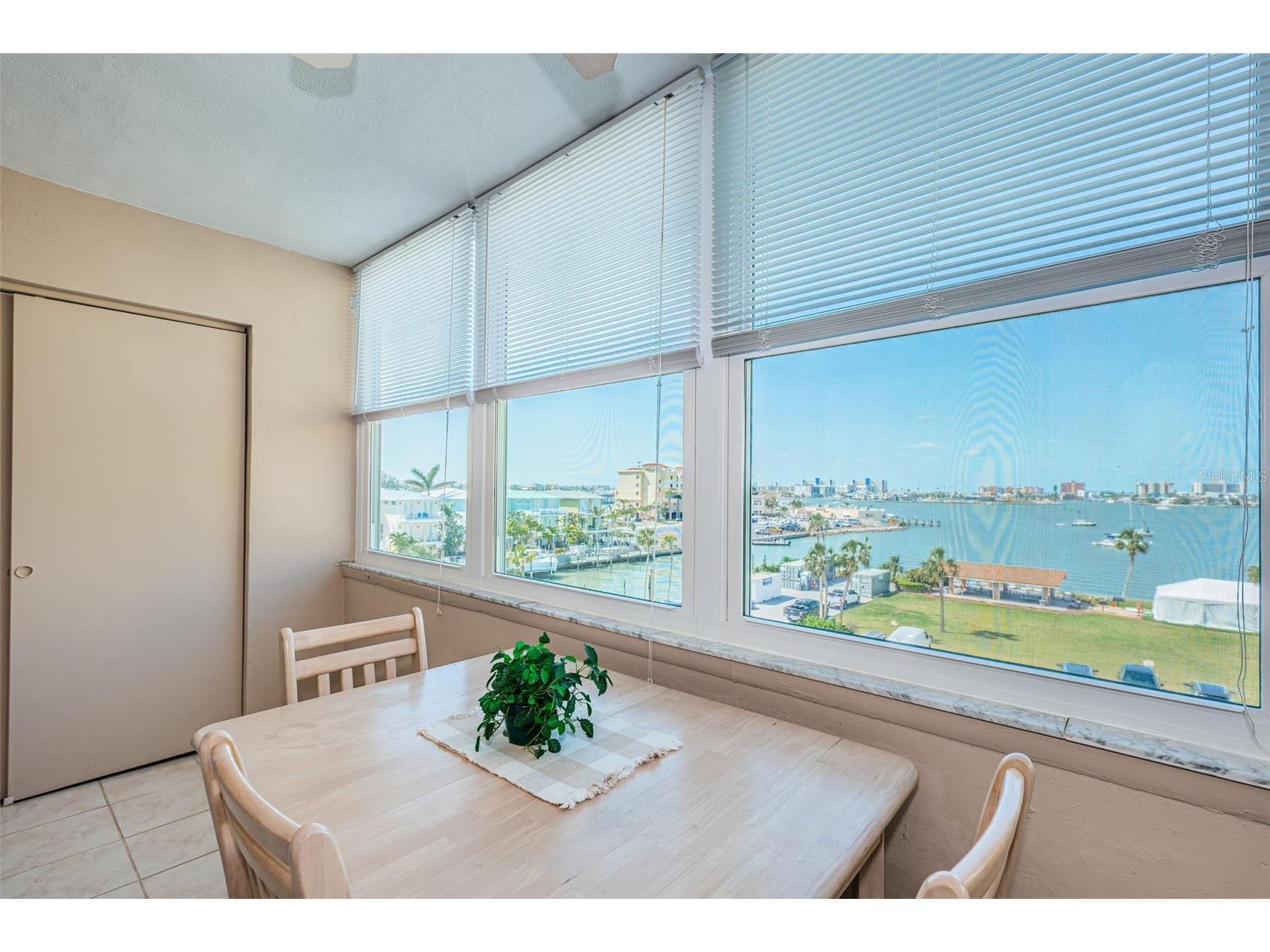 4550 Cove Circle #502 Saint Petersburg FL 33708 - BOCA CIEGA BAY TB8436669 image17