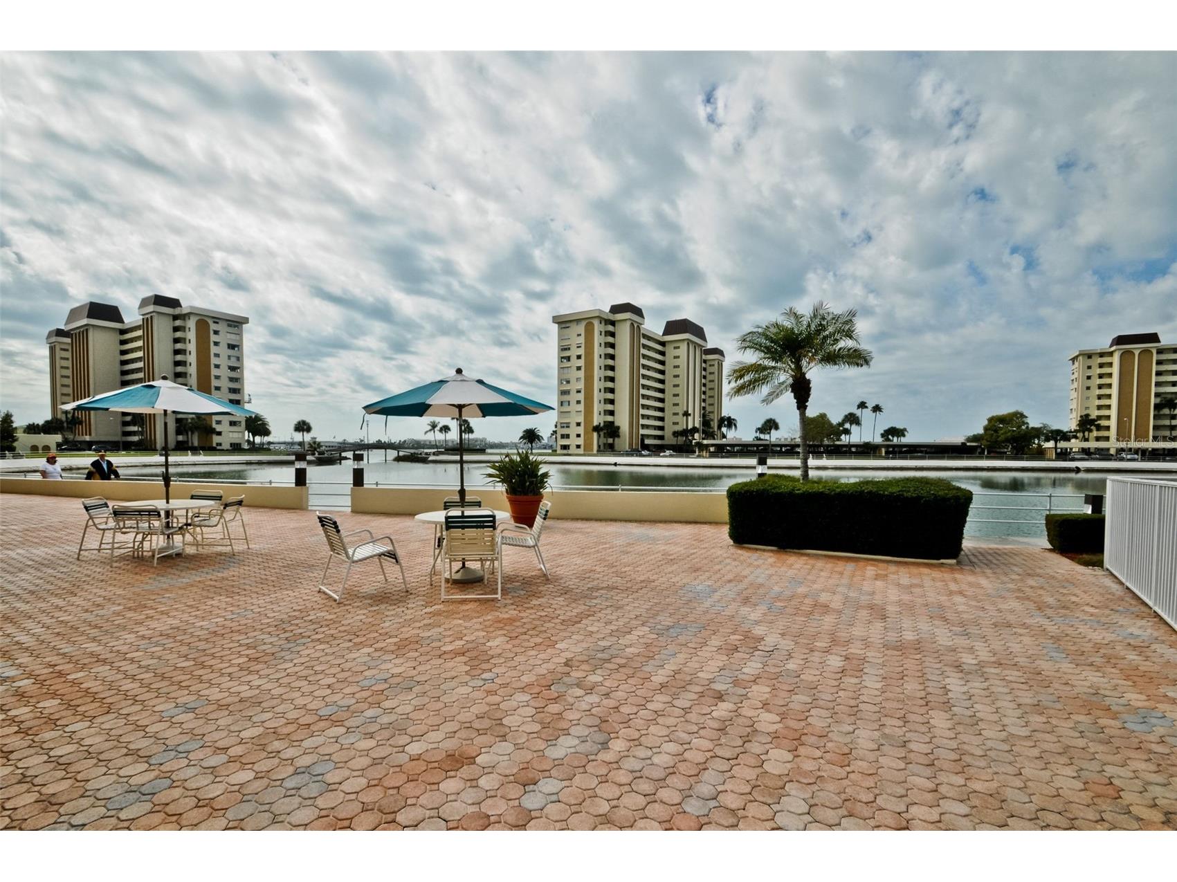 4550 Cove Circle #502 Saint Petersburg FL 33708 - BOCA CIEGA BAY TB8436669 image39