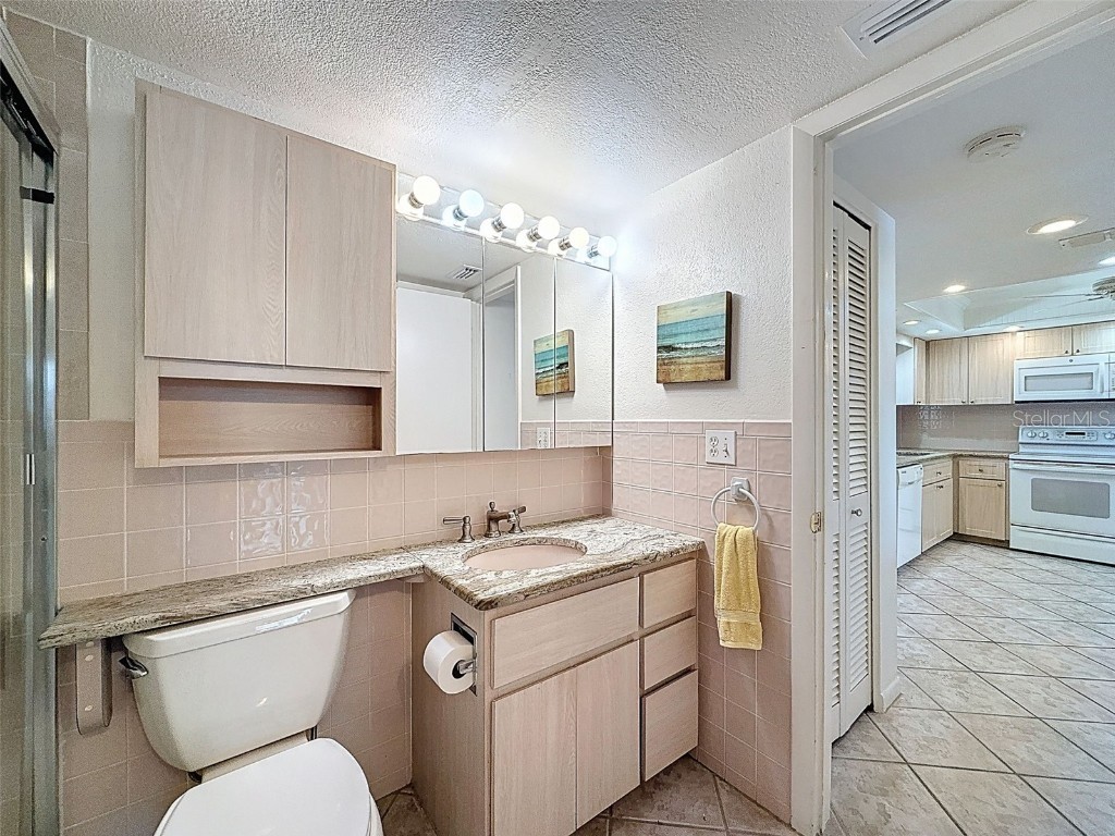 4550 Cove Circle #507 Saint Petersburg FL 33708 W7878989 image16