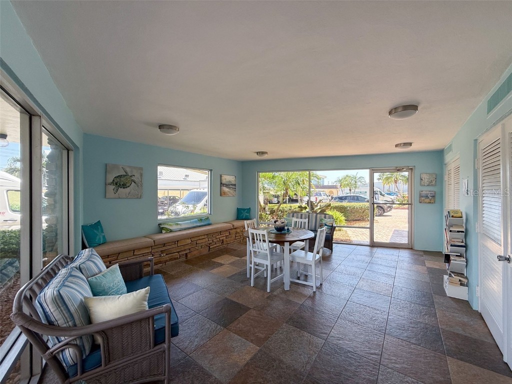 4550 Cove Circle #507 Saint Petersburg FL 33708 W7878989 image27