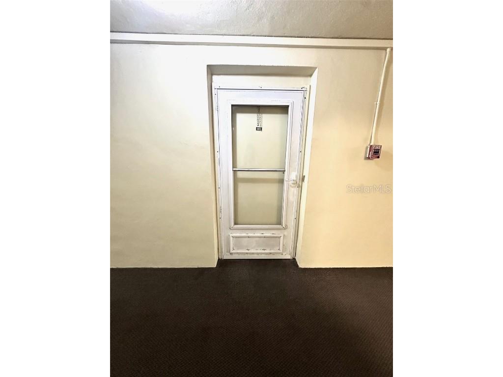 4550 Cove Circle #905 Saint Petersburg FL 33708 TB8461288 image3