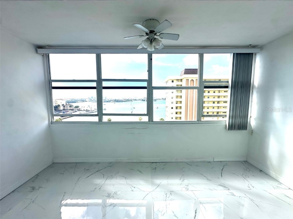 4550 Cove Circle #905 Saint Petersburg FL 33708 TB8461288 image6