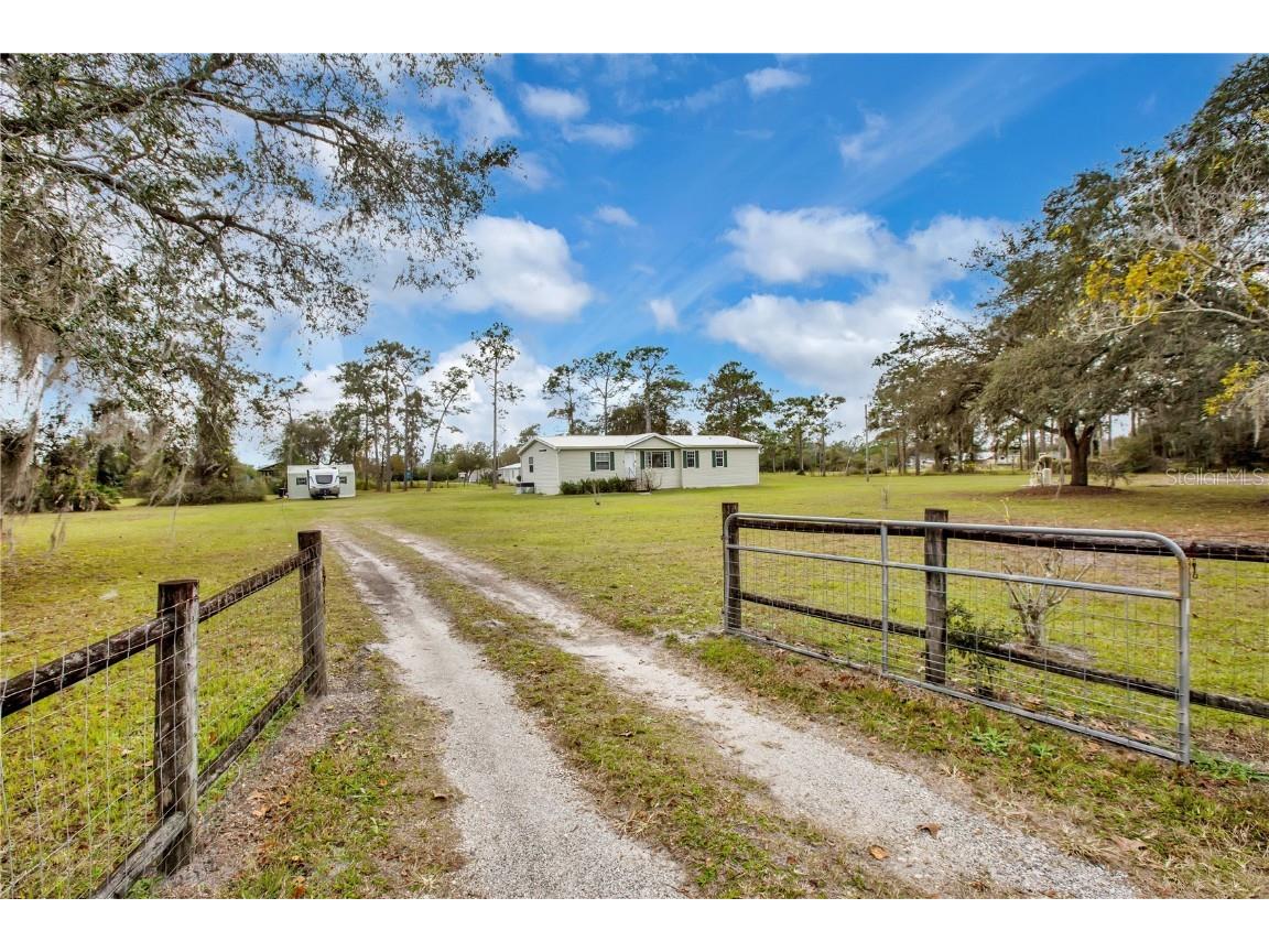 4550 Hunting Lodge Drive Saint Cloud FL 34772 S5098089 image1