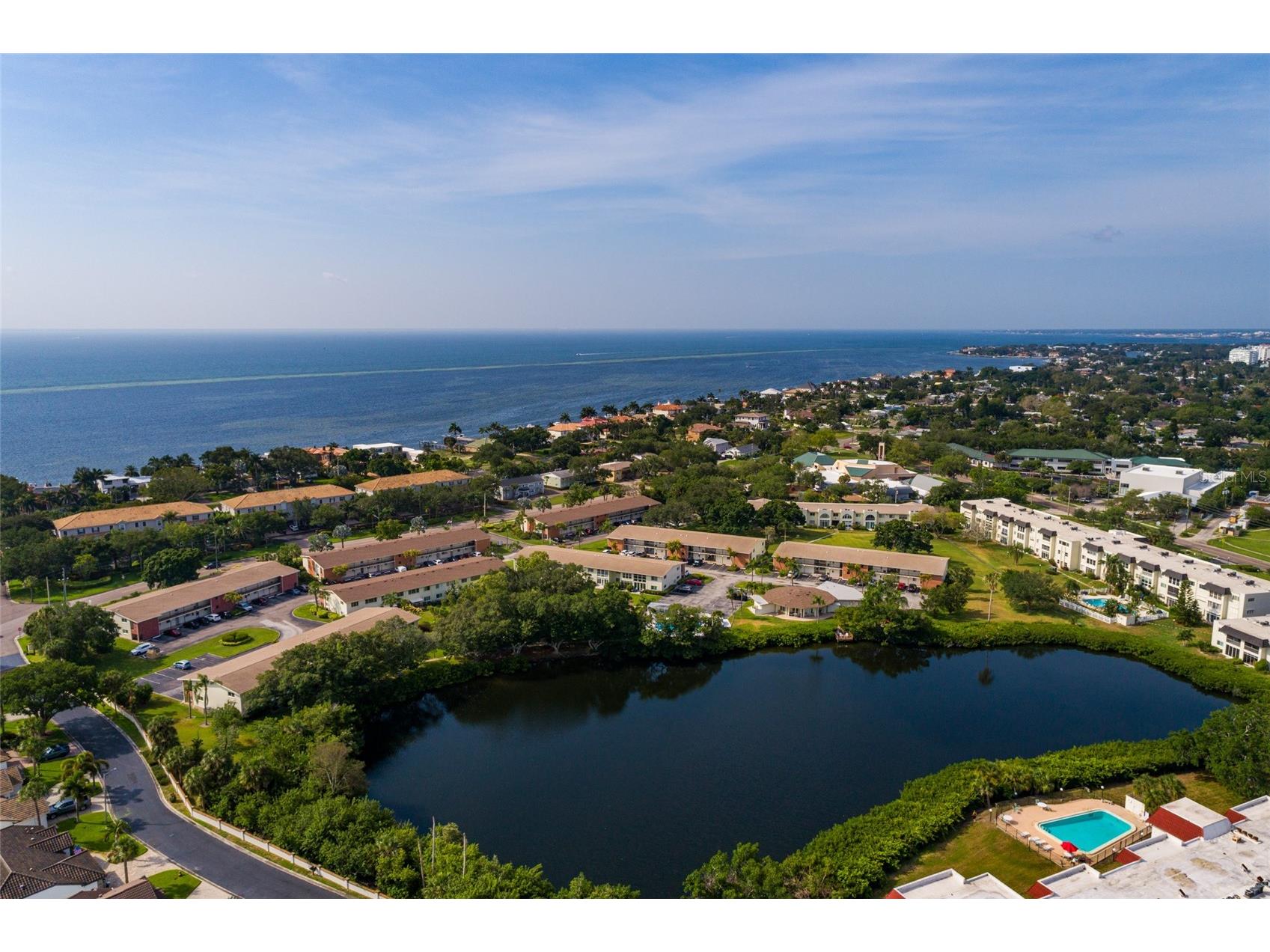 4550 Overlook Drive NE #154 Saint Petersburg FL 33703 TB8502042 image1