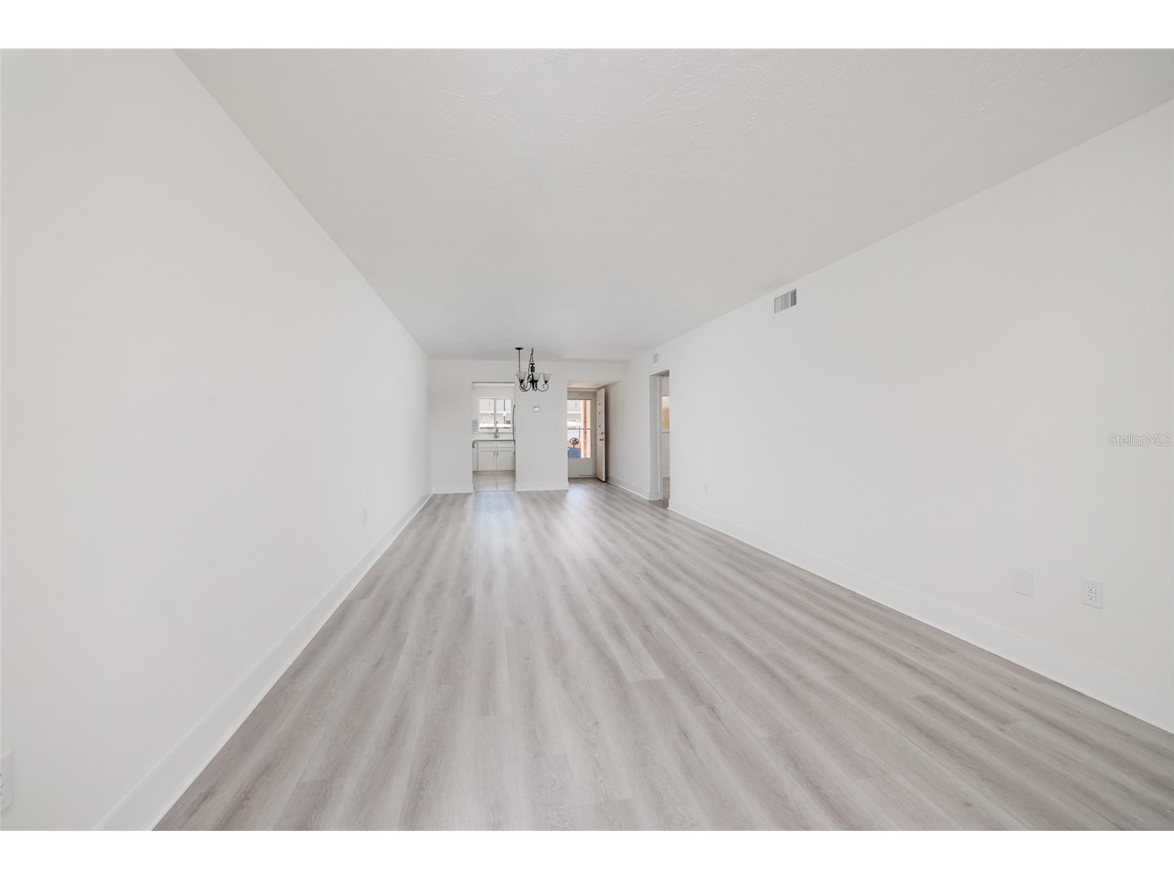 4550 Overlook Drive NE #154 Saint Petersburg FL 33703 TB8502042 image20