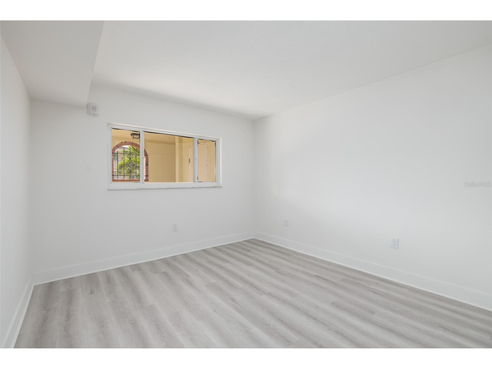 4550 Overlook Drive NE #154 Saint Petersburg FL 33703 TB8502042 image34