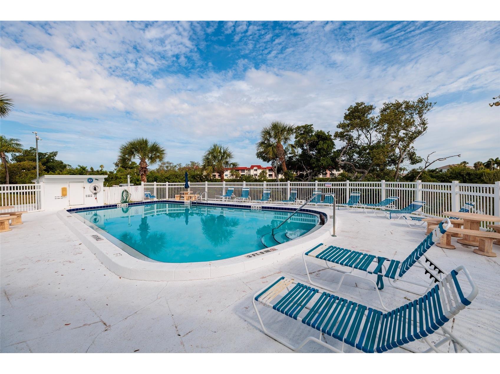 4550 Overlook Drive NE #154 Saint Petersburg FL 33703 TB8502042 image45
