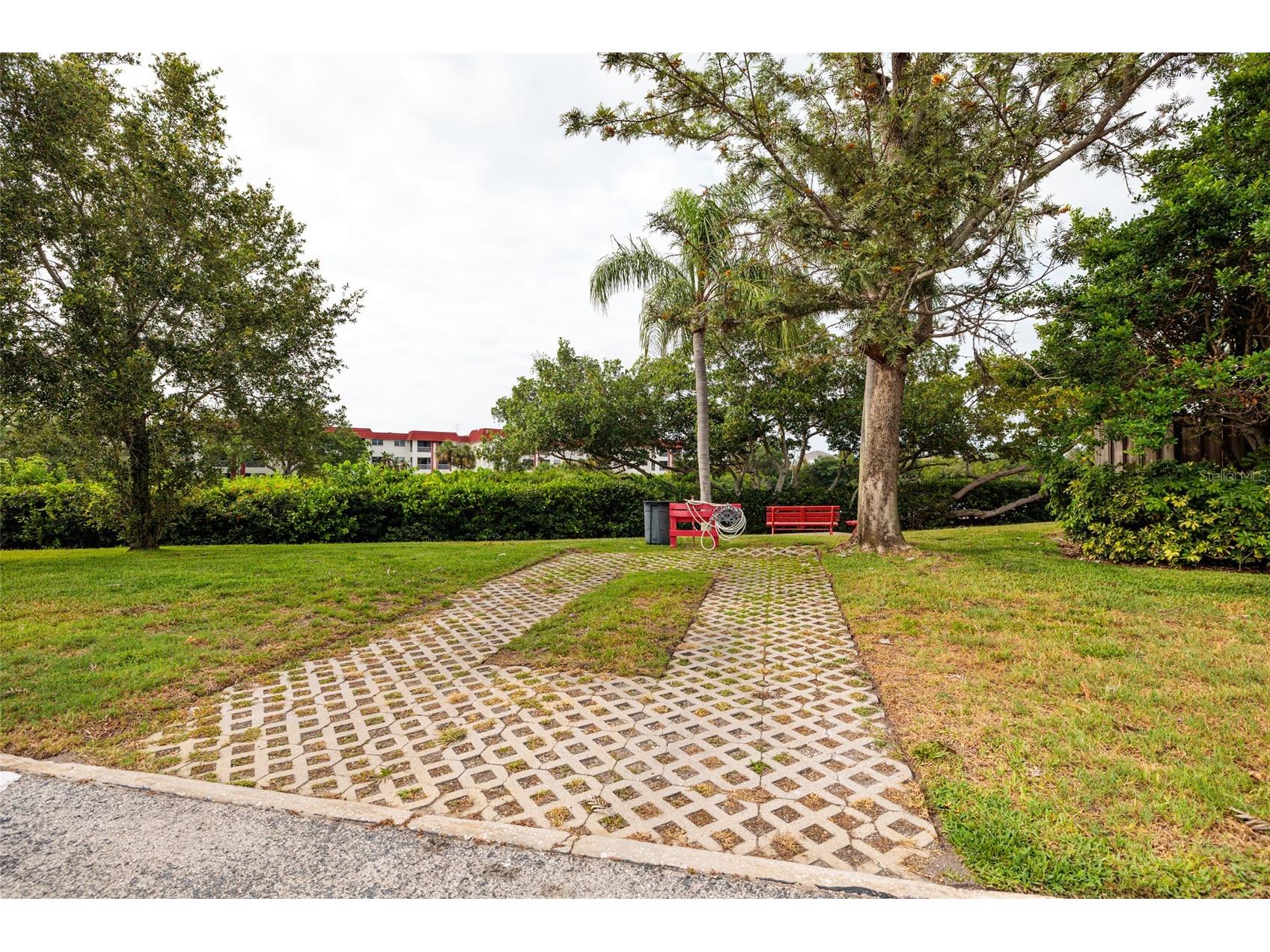 4550 Overlook Drive NE #154 Saint Petersburg FL 33703 TB8502042 image47