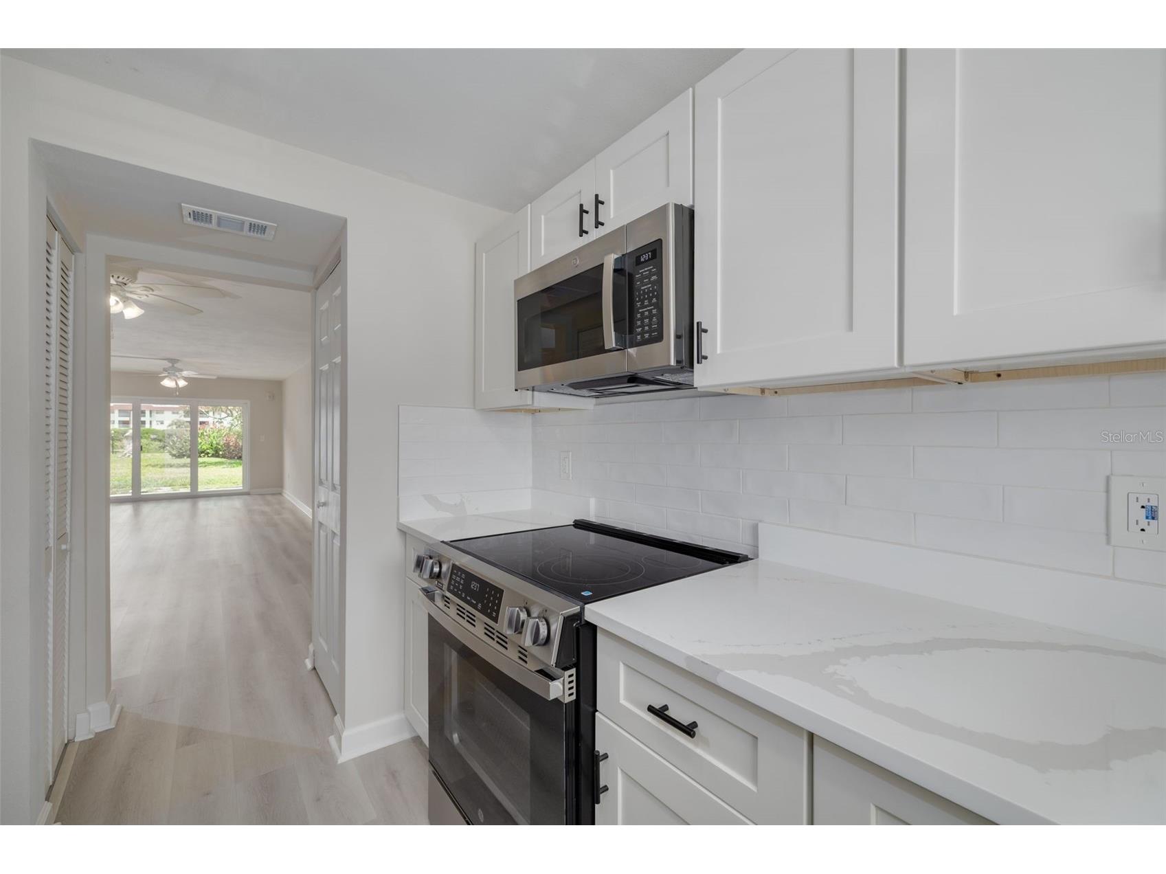 4550 Overlook Drive NE #155 Saint Petersburg FL 33703 TB8526075 image15