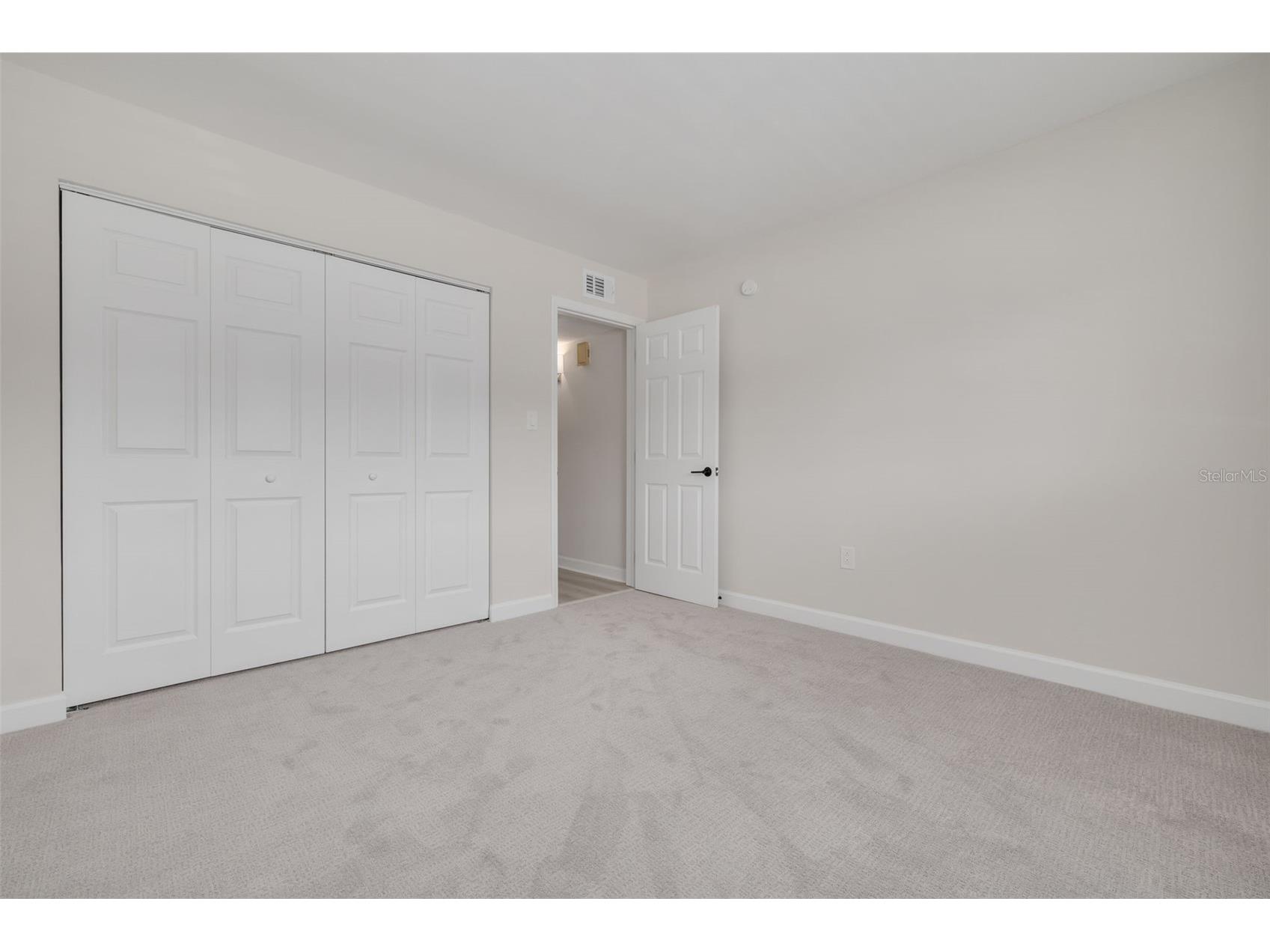 4550 Overlook Drive NE #155 Saint Petersburg FL 33703 TB8526075 image23