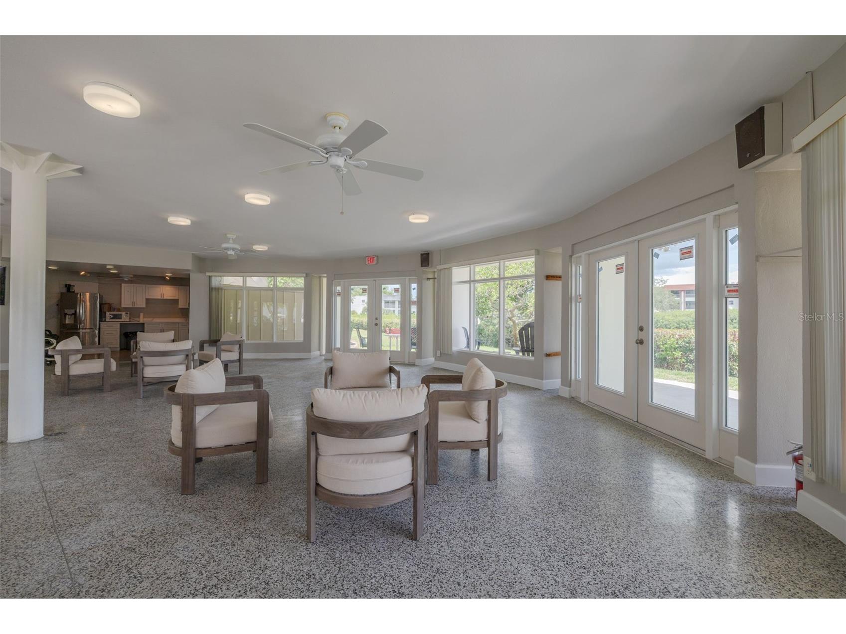 4550 Overlook Drive NE #155 Saint Petersburg FL 33703 TB8526075 image34