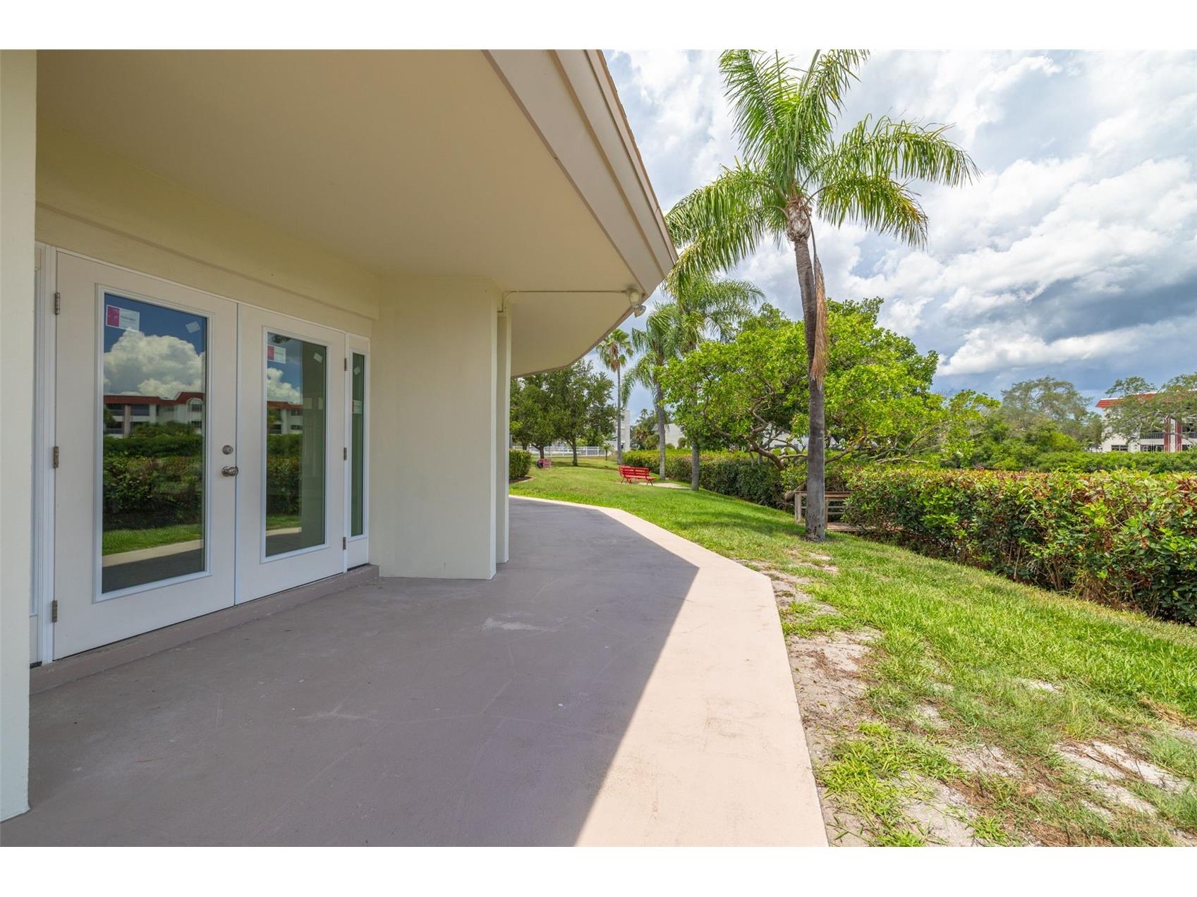 4550 Overlook Drive NE #155 Saint Petersburg FL 33703 TB8526075 image36