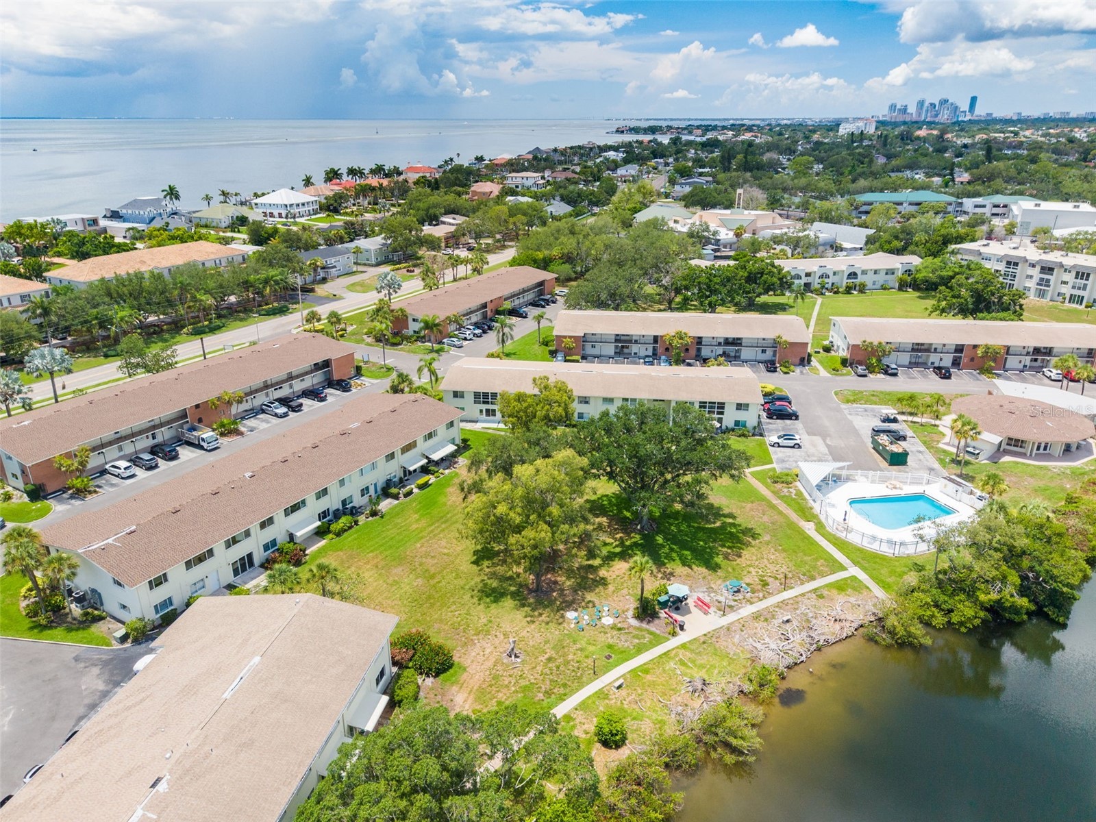 4550 Overlook Drive NE #155 Saint Petersburg FL 33703 TB8526075 image43