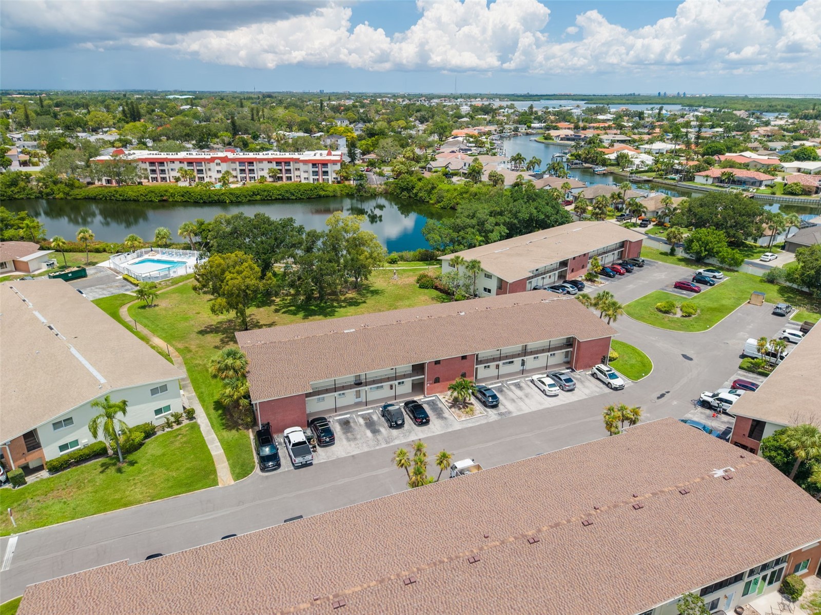 4550 Overlook Drive NE #155 Saint Petersburg FL 33703 TB8526075 image44