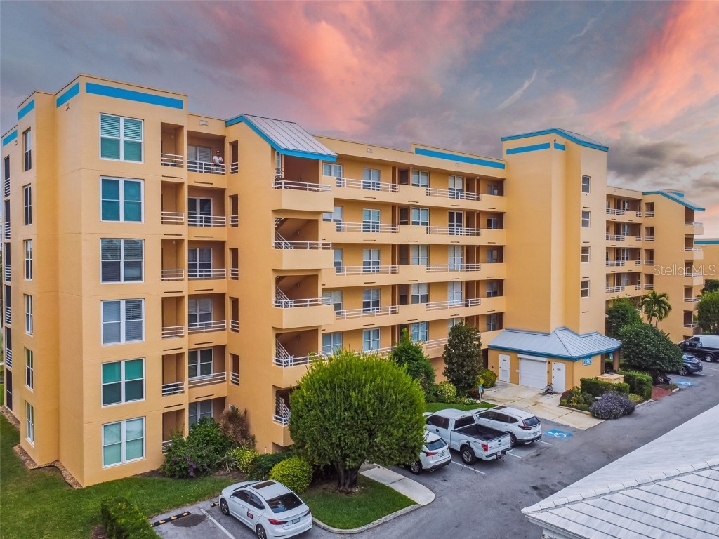 4550 Pinebrook Circle #102 Bradenton FL 34209 U8181316 image1