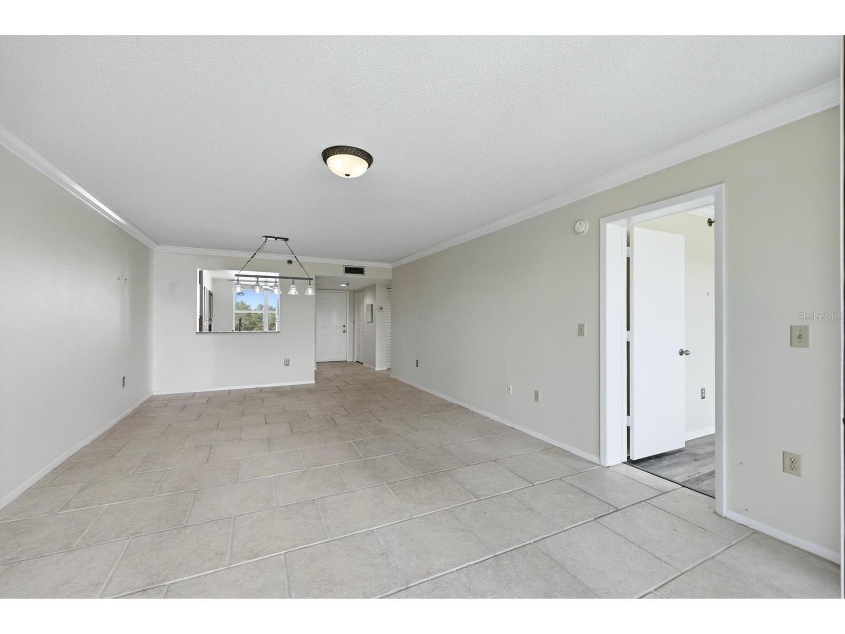 4550 Pinebrook Circle #403 Bradenton FL 34209 N6145033 image7