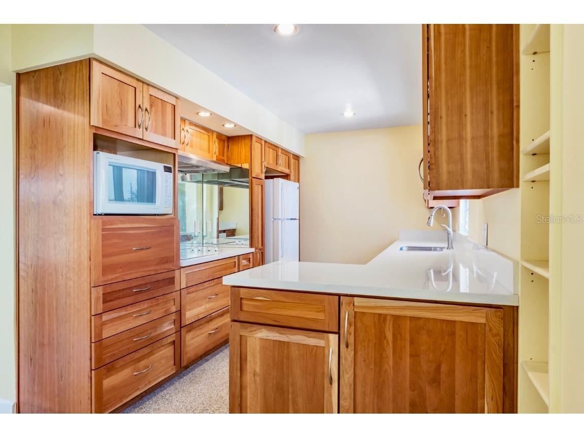 4550 Plaza Way Saint Pete Beach FL 33706 TB8454605 image13