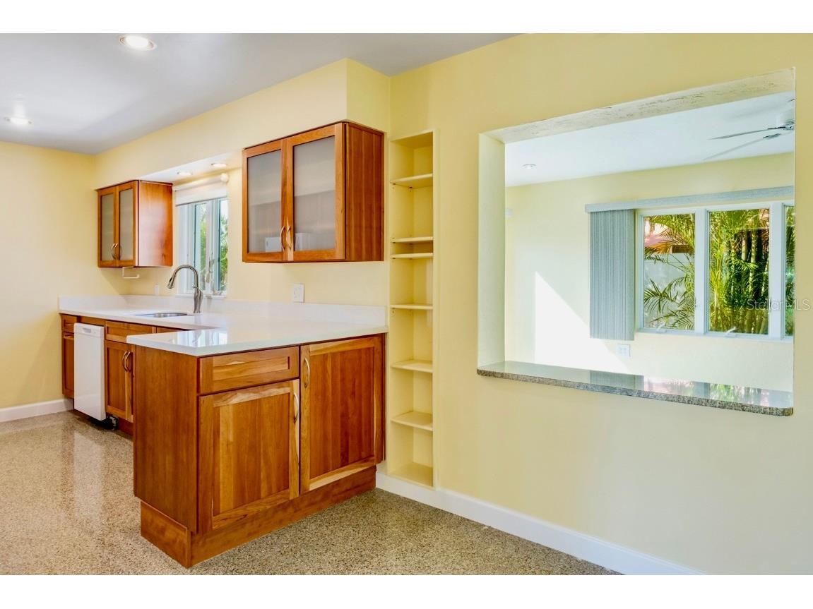 4550 Plaza Way Saint Pete Beach FL 33706 TB8454605 image15