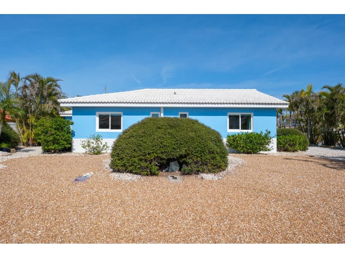 4550 Plaza Way Saint Pete Beach FL 33706 TB8454605 image32