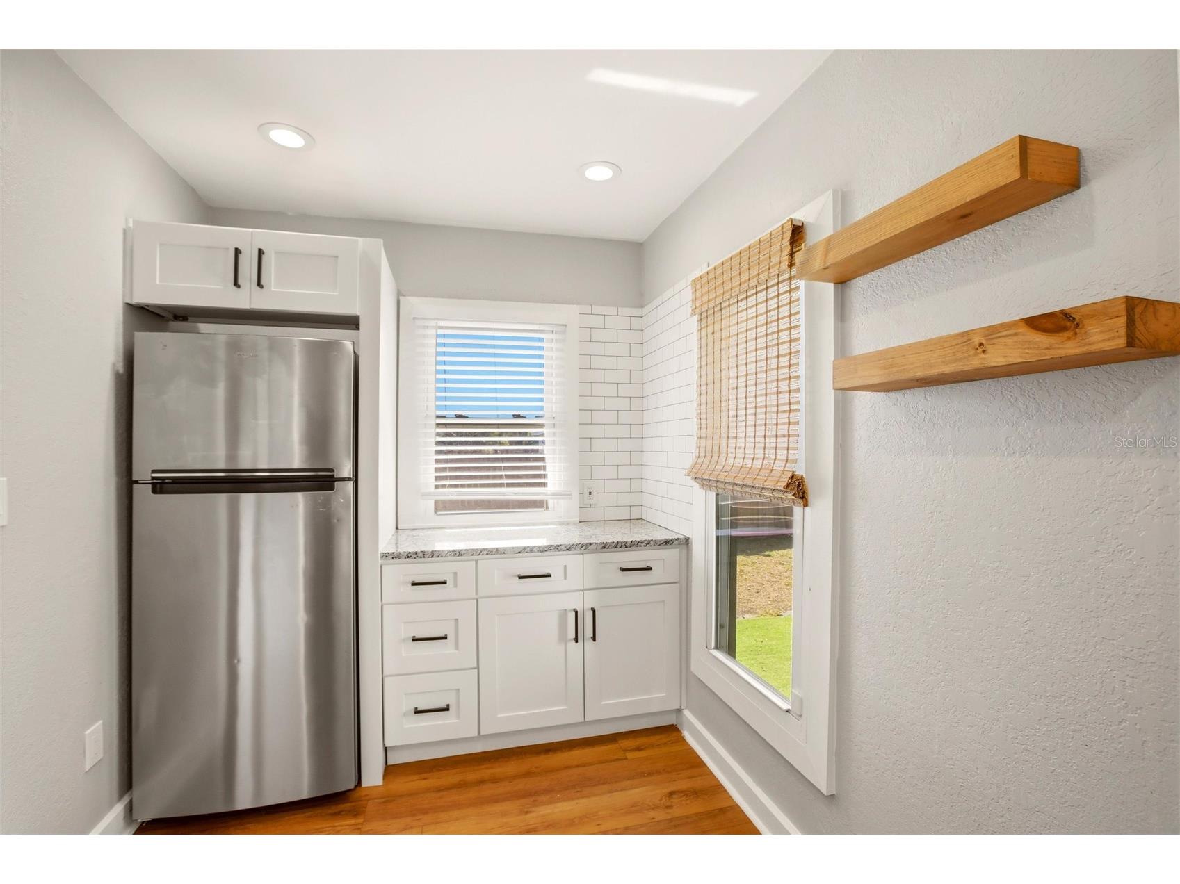4551 19th Avenue S Saint Petersburg FL 33711 TB8496666 image16
