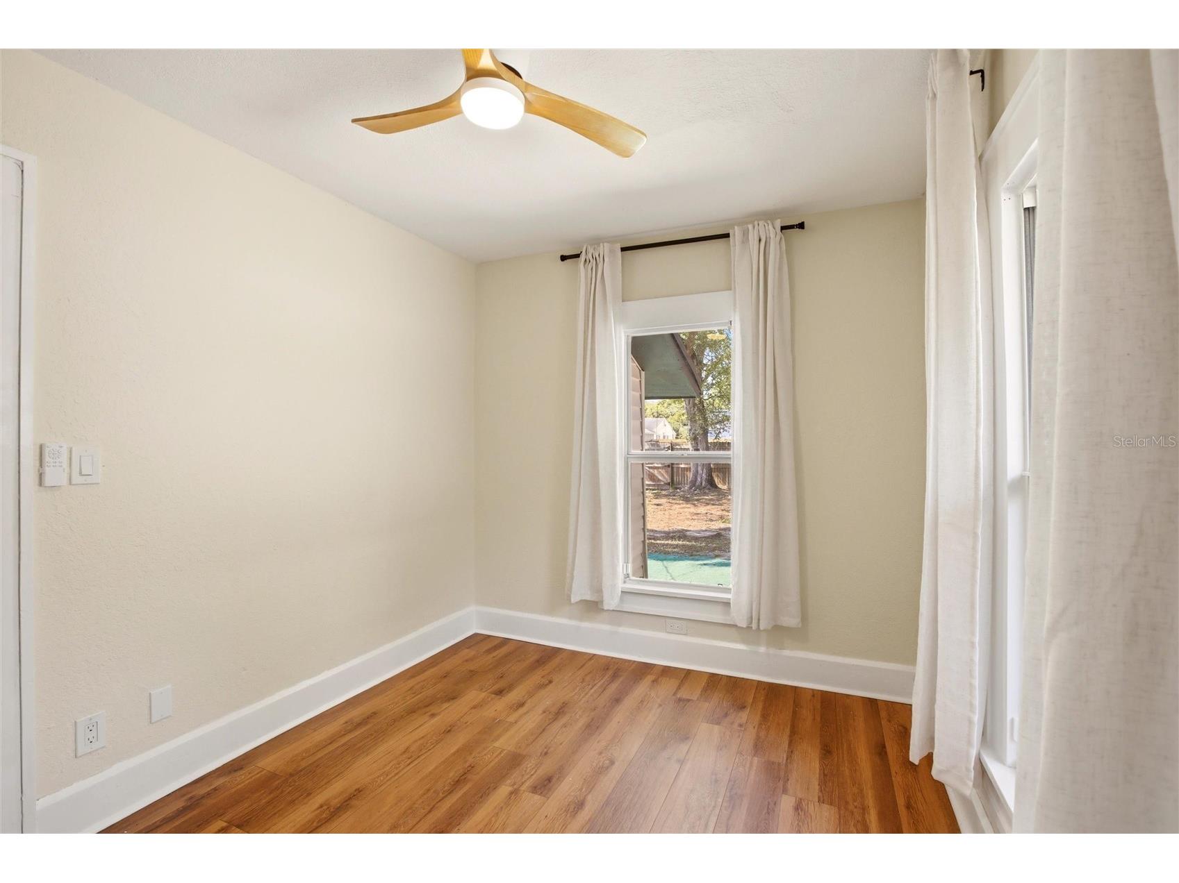 4551 19th Avenue S Saint Petersburg FL 33711 TB8496666 image21