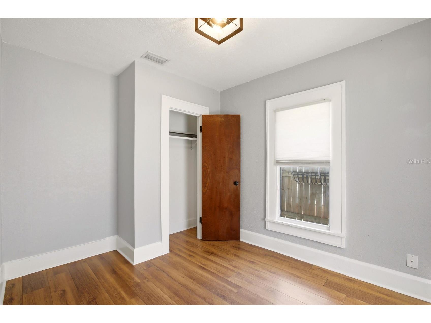 4551 19th Avenue S Saint Petersburg FL 33711 TB8496666 image23