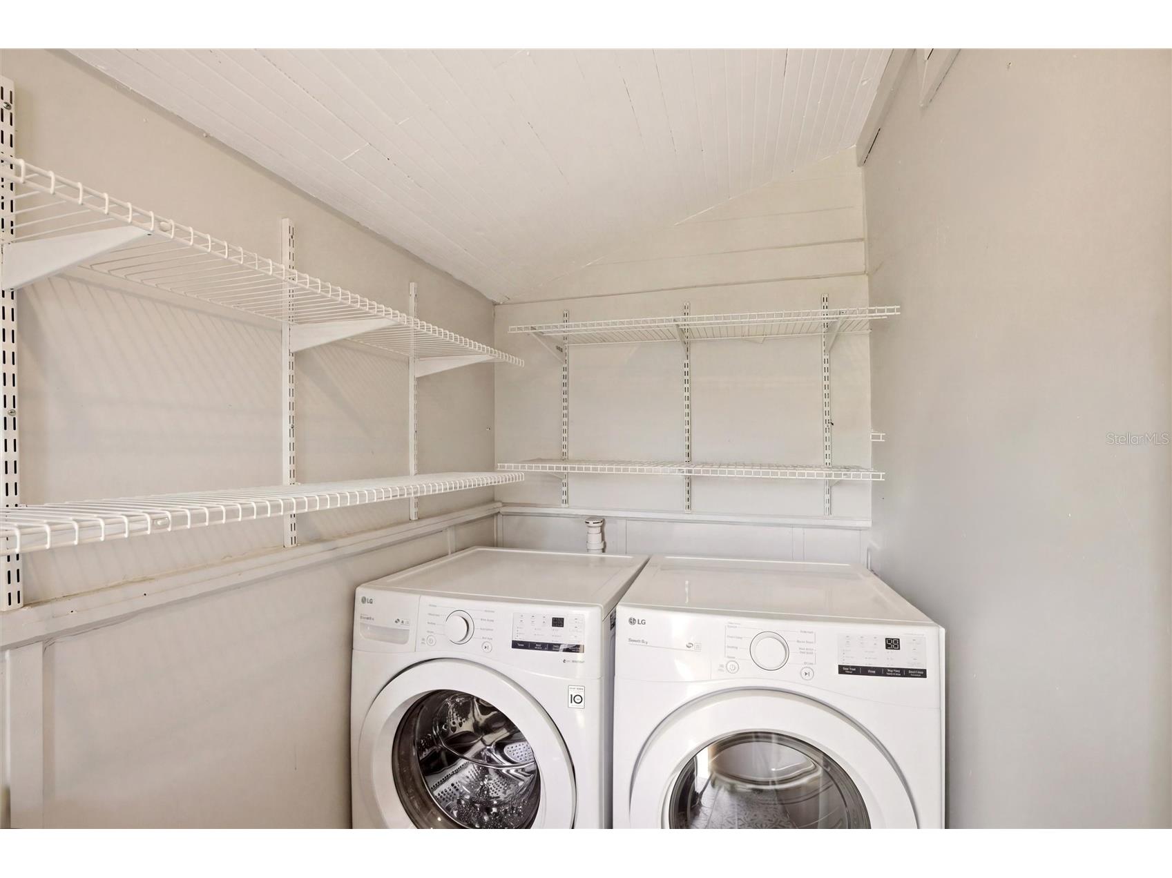 4551 19th Avenue S Saint Petersburg FL 33711 TB8496666 image26