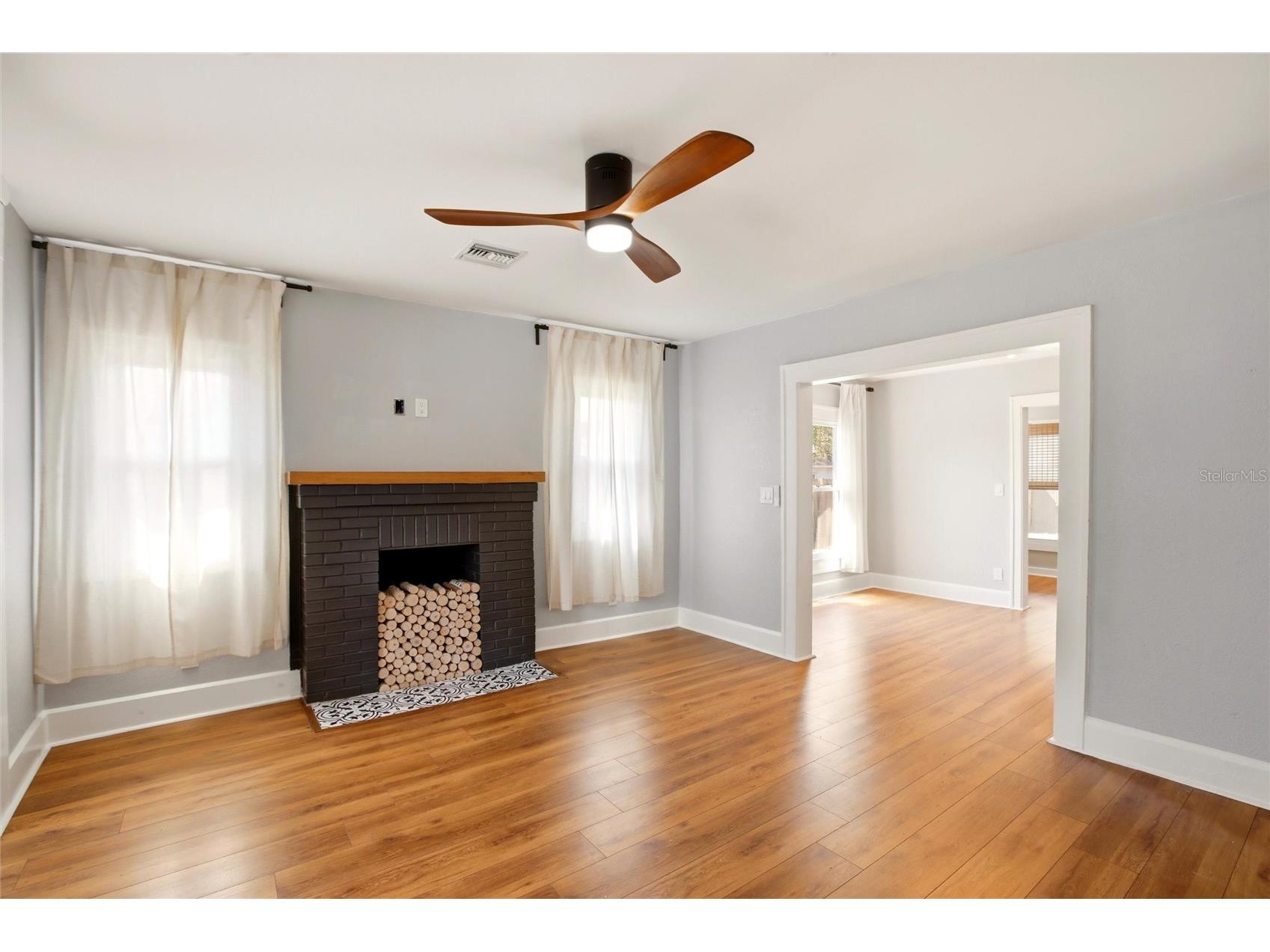 4551 19th Avenue S Saint Petersburg FL 33711 TB8496666 image6