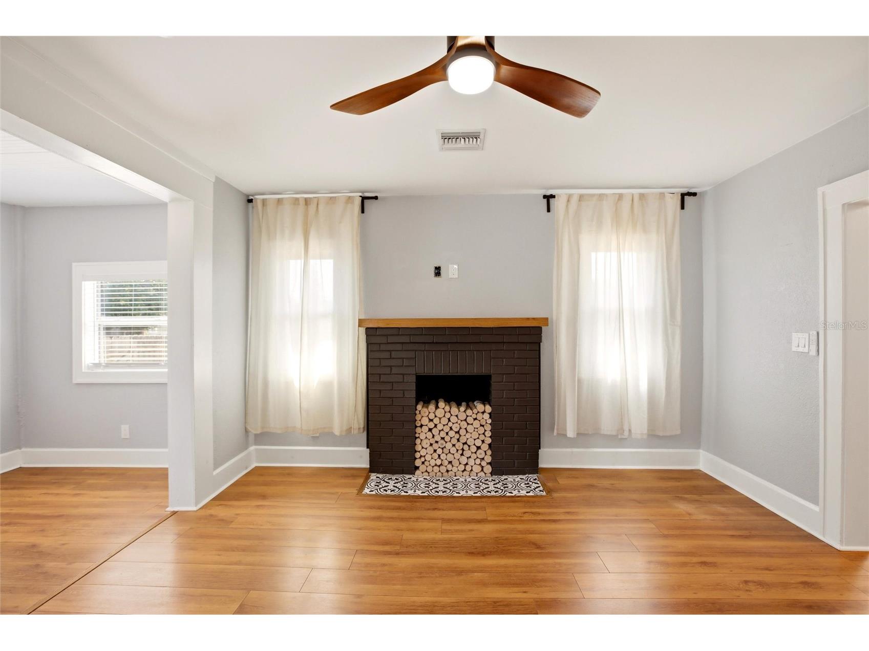 4551 19th Avenue S Saint Petersburg FL 33711 TB8496666 image8