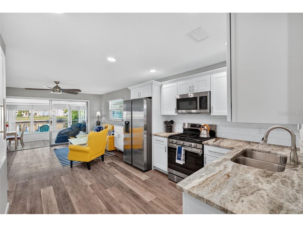 4551 Floramar Terrace New Port Richey FL 34652 TB8442149 image13