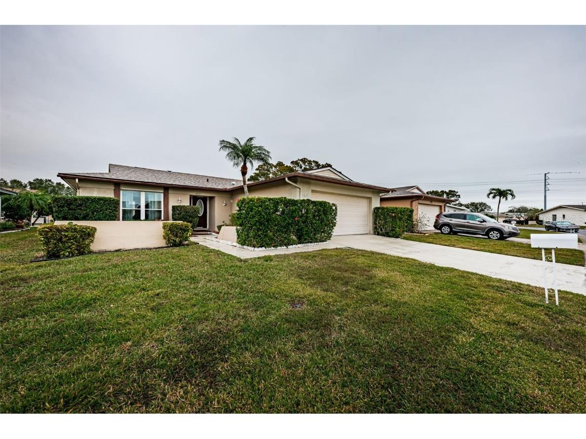4551 Great Lakes Drive S Clearwater FL 33762 U8227320 image1