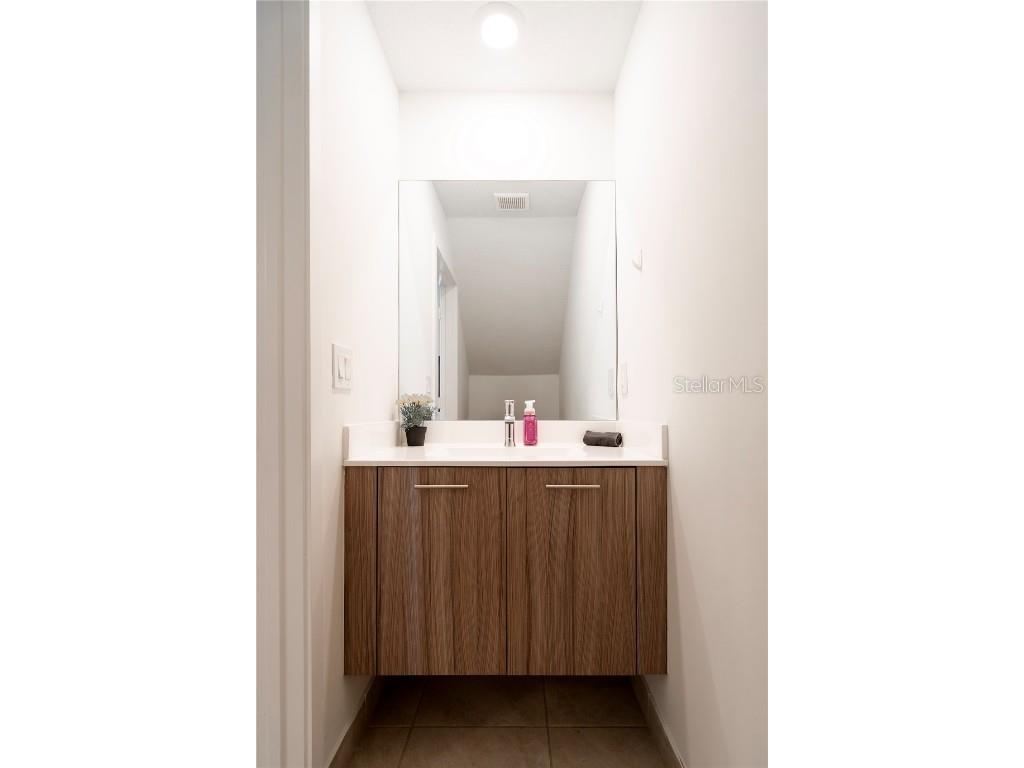 4552 NW 83rd Path Doral FL 33166 S5118363 image13