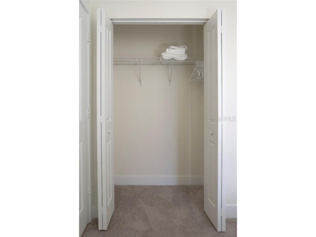 4552 NW 83rd Path Doral FL 33166 S5118363 image18