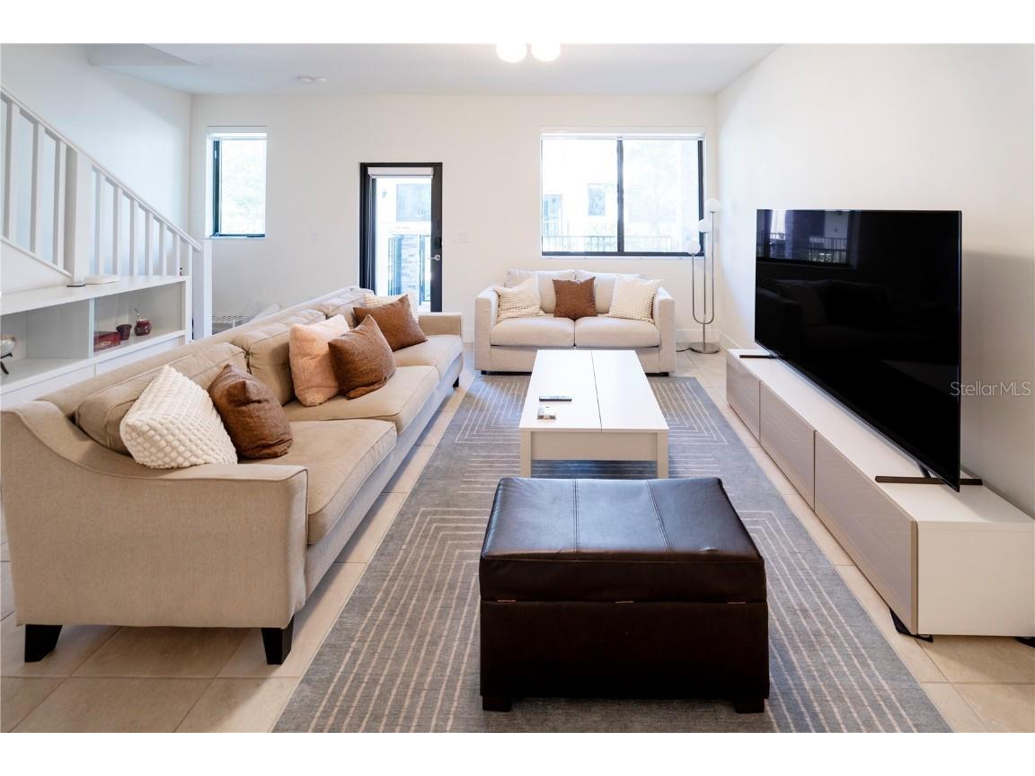 4552 NW 83rd Path Doral FL 33166 S5118363 image5