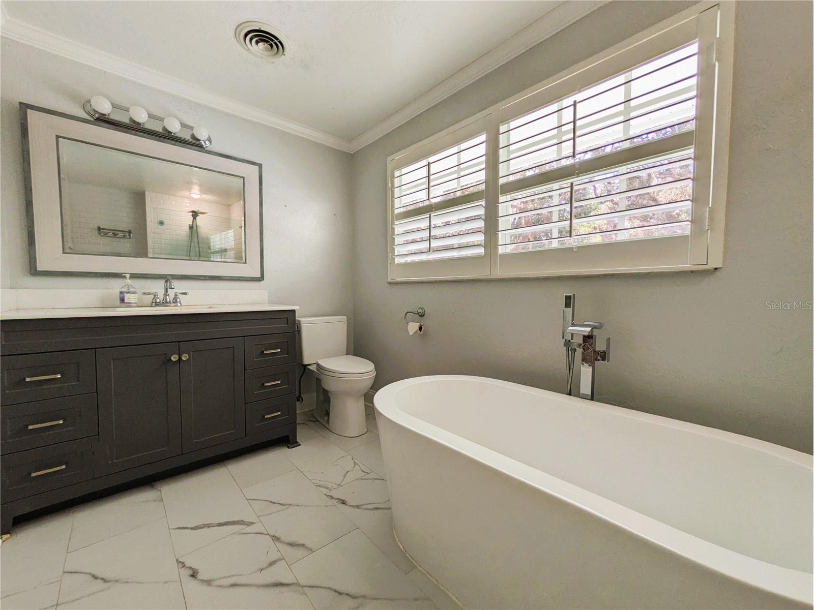 4554 Cooper Road Sarasota FL 34232 - NICE POND A4682274 image14