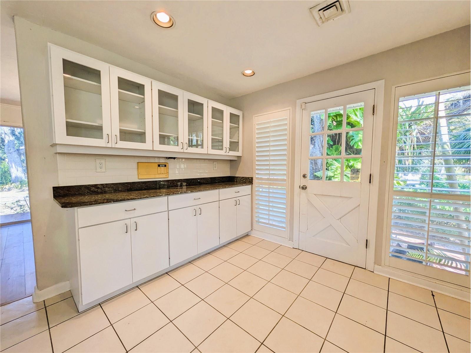 4554 Cooper Road Sarasota FL 34232 - NICE POND A4682274 image8