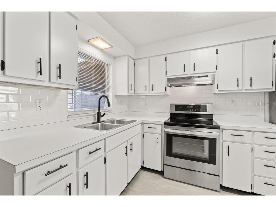 4554 Essex Lane Spring Hill FL 34606 W7877433 image11