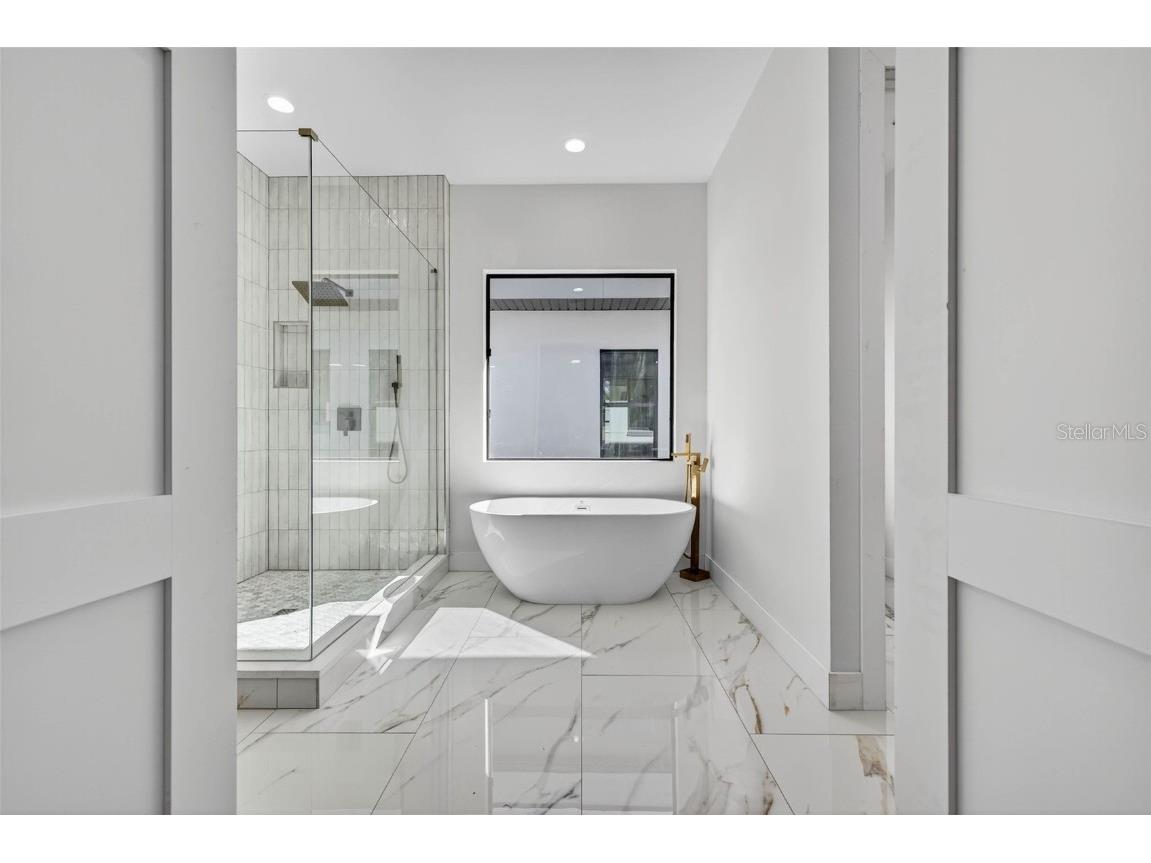 4555 26th Avenue S Saint Petersburg FL 33711 TB8451465 image21